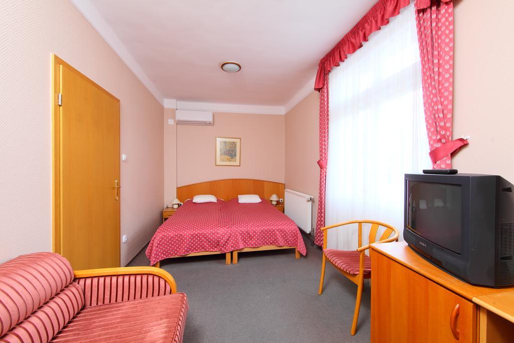 Hotel Blaha Lujza Balatonfüred Camera foto
